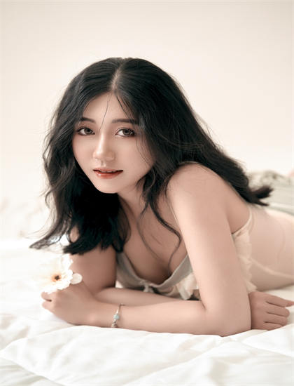 从艺术电影角度解读《乳汁》：的人物塑造与情感表达 ——带你领略艺术电影的魅力